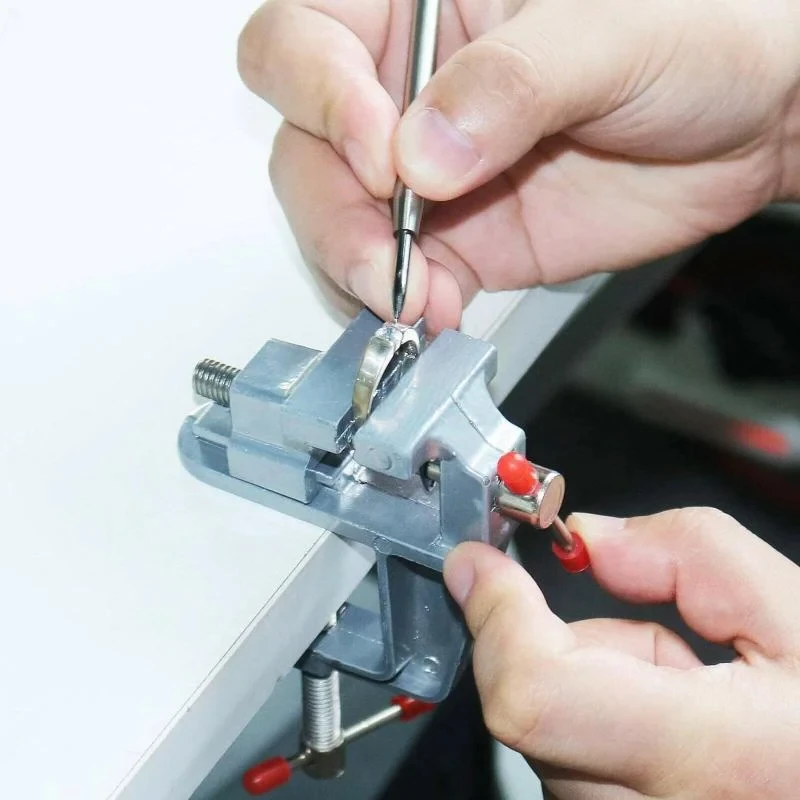 Mini imadło stołowe Zacisk sto – Electronics Repair Hobby recenzja i cena