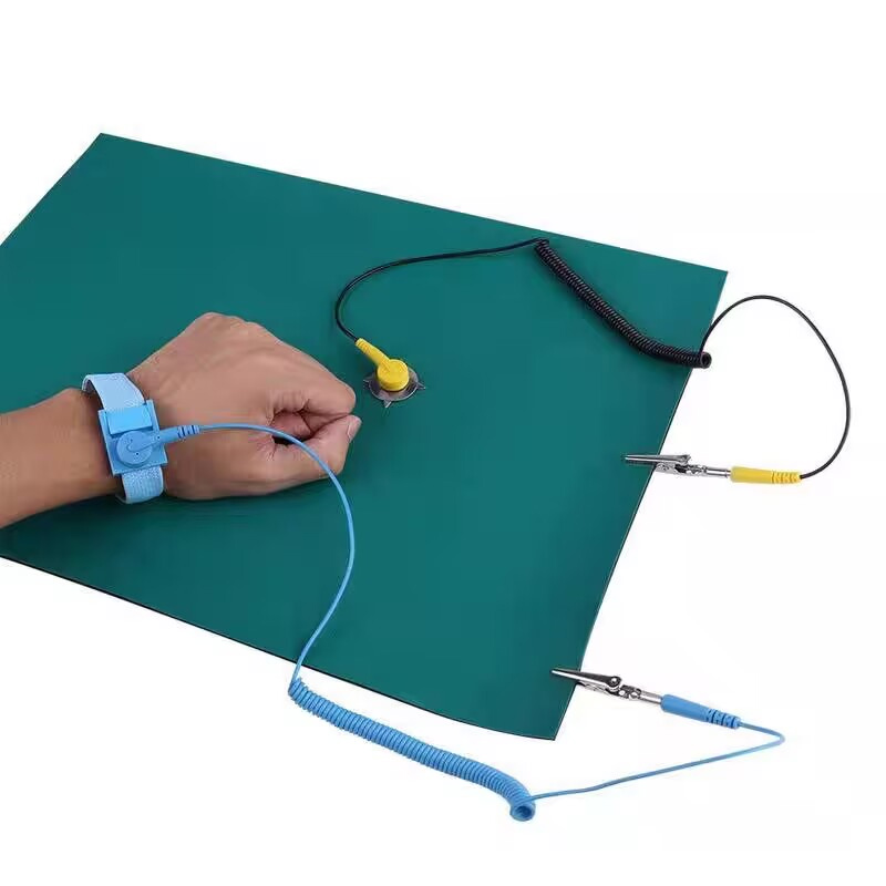 Wysokiej jakości mata do napra – Electronics Repair Tool Kit recenzja i cena